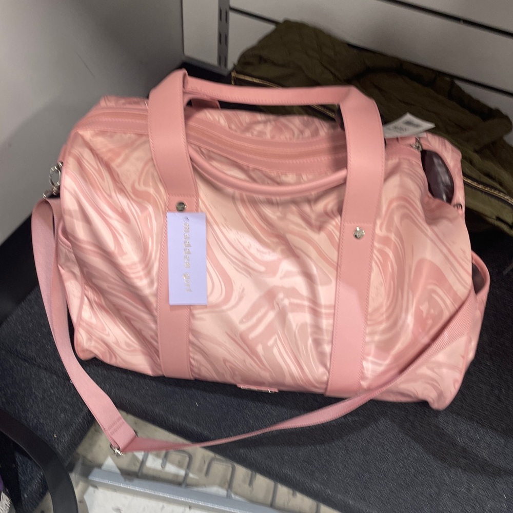 MADDEN GIRL ISO